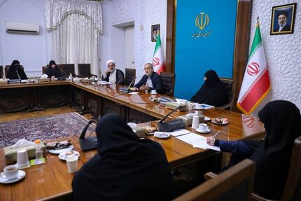 رئیس جمهور: تصور اینکه دستور بدهیم و انتظار تبعیت نسل جدید را داشته باشیم، امکان پذیر نیست / اتفاقات امروز جامعه برون‌داد نظام تربیتی ماست