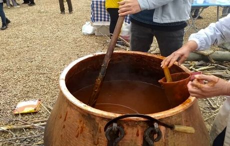 جشنواره سمنو در شهر درق در شهرستان گرمه
