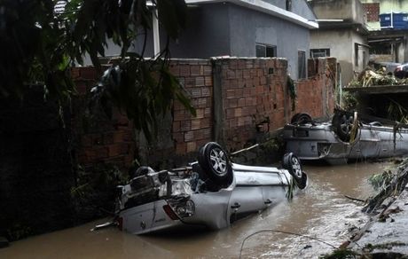 ۱۸ کشته در برزیل به علت بارش‌های سیل‌آسا و رانش زمین