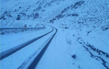 برف، راه ارتباطی دهستان موگویی را بست