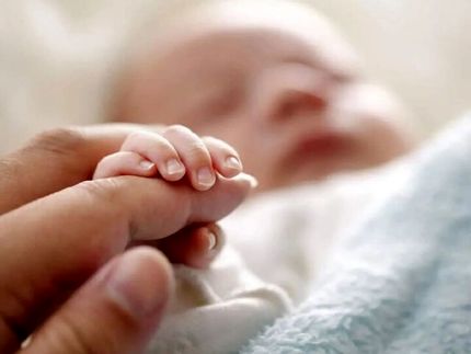 دولت به متولدین سهام می‌دهد