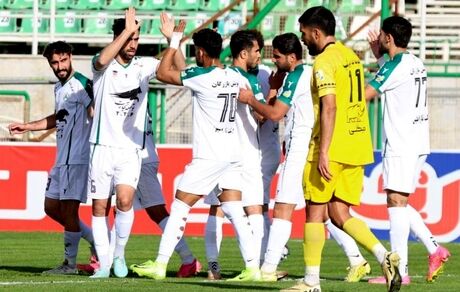 برد ذوب آهن با سرمربی جدید و فرار از انتهای جدول