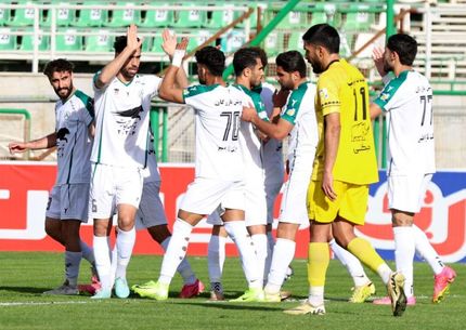 برد ذوب آهن با سرمربی جدید و فرار از انتهای جدول