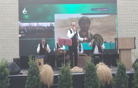 جشنواره برنج و بادام زمینی در رشت برگزار شد