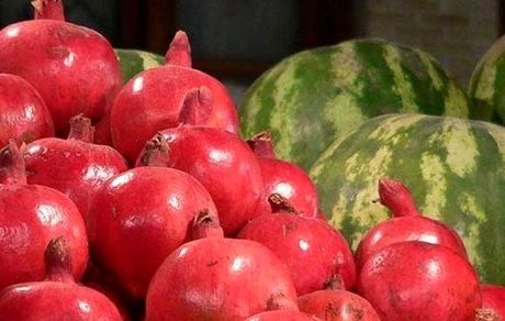 وعده اتحادیه بارفروشان: کمبود انار و هندوانه در شب یلدا نخواهیم داشت