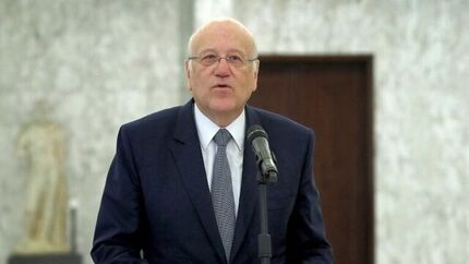 نخست وزیر لبنان: فعلا کاخ ریاست جمهوری را ترک نخواهم کرد