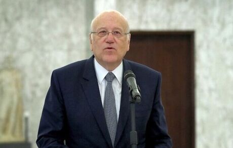 نخست وزیر لبنان: فعلا کاخ ریاست جمهوری را ترک نخواهم کرد