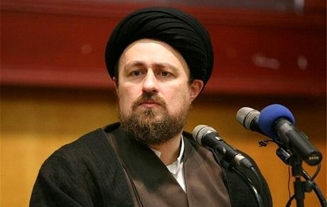 امام با مردم قیام کرد، با مردم حرکت کرد و با مردم پیش رفت و بر دوش مردم تشییع شد