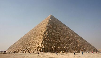تعطیلی موقت بزرگترین هرم اهرام مصر