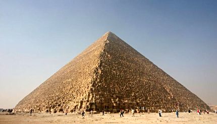 تعطیلی موقت بزرگترین هرم اهرام مصر