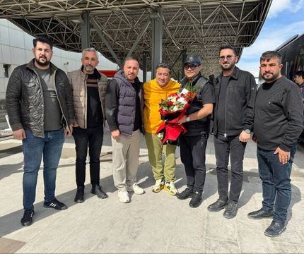 کاروان تراکتور به ترکیه رسید