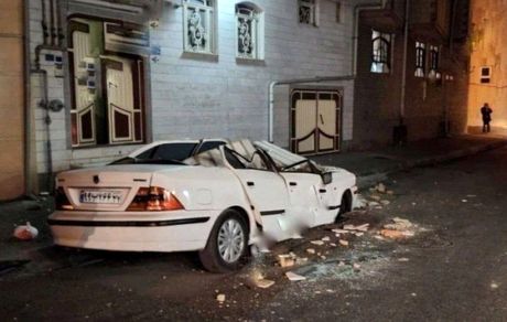 زلزله خوی: هلال احمر در آماده باش / مدارس غیرحضوری شد / سالن‌های ورزشی در اختیار زلزله‌زدگان قرار گرفت