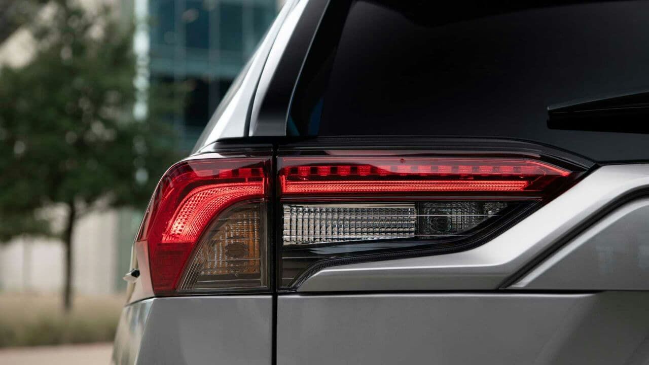 تویوتا راوفور، ۲۵ ساله شد