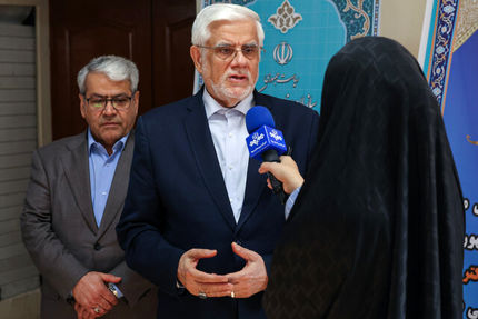 عارف: دولت چهاردهم بدنبال اجرایی شدن سیاست واگذاری امور به بخش خصوصی است