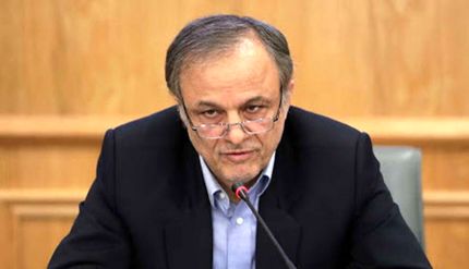 رزم حسینی: بیش از ۴ میلیون تن کالای اساسی در بنادر داریم