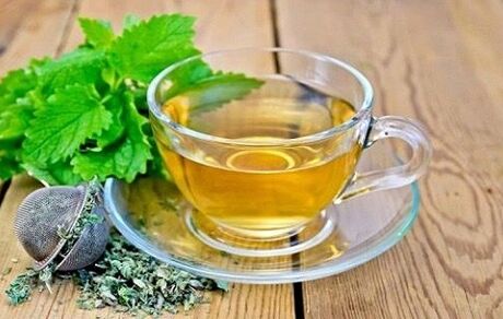 خاصیت ضد استرسی بادرنجبویه