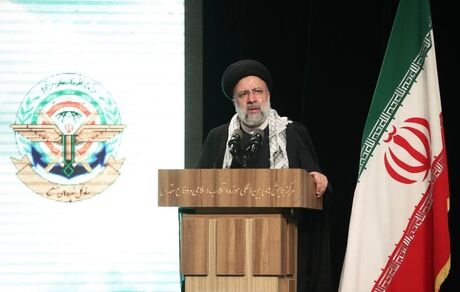 ما امروز با جاهلیت مدرن در دنیا مواجه هستیم / تجلیل و تکریم از شهیدان از عالم جهل‌زدایی می‌کند
