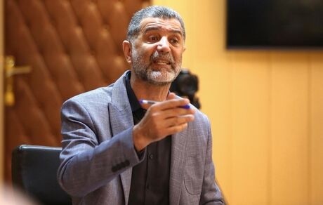 سرمربی تیم ملی والیبال بالاخره عذرخواهی کرد