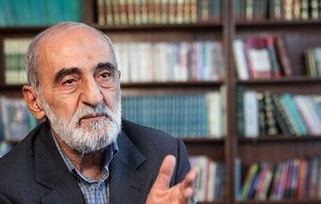 شریعتمداری به منتقدانش به خاطر دفاع از نطق روحانی در سازمان ملل پاسخ داد