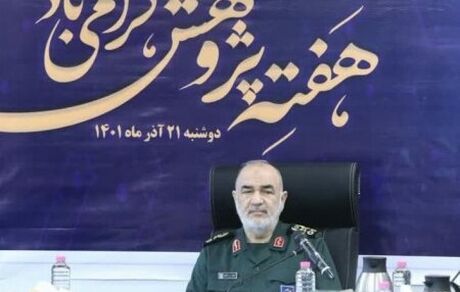 فرمانده کل سپاه: دارایی ما برای مقابله با دشمنان مردم هستند