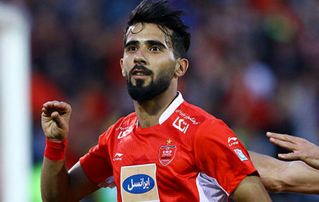 بشار رسن پنالتی‌زن اول پرسپولیس در فینال آسیا