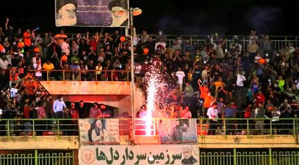 مس کرمان جای ملوان را در صدر جدول لیگ دسته یک گرفت