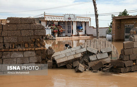 بازسازی‌های پساسیل و زلزله باید به شکلی باشد که مردم از محل اسکان لذت ببرند
