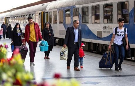 جابجایی ۱۷۸ هزار مسافر از طریق راه آهن شمالغرب در سه ماه نخست امسال