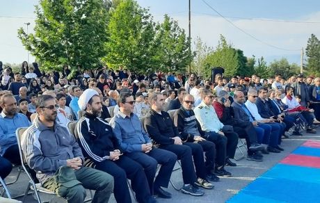 همایش پیاده‌روی خانوادگی در طارم برگزار شد