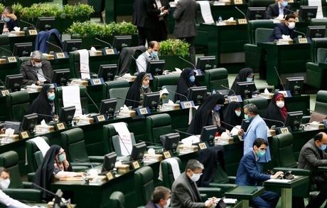 مبلغ ۵۵ میلیون تومان حداکثر پرداخت کارکنان کشوری و لشکری