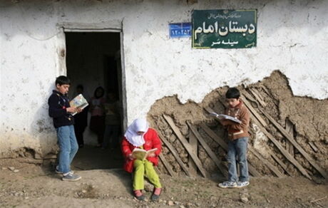 کاهش افت تحصیلی دانش‌آموزان با برگزاری کلاس‌های جبرانی تابستانه/ اولویت با مناطق کم برخوردار