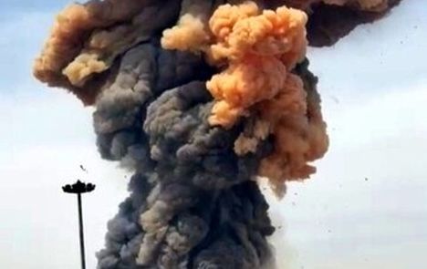 حملات شدید به تهران و کرج / برق چندین منطقه پایتخت قطع شد