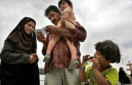 محرومیت اتباع خارجی از دو خدمت بیمه ای/بیش از نیمی از اتباع اوراق اقامتی ندارند