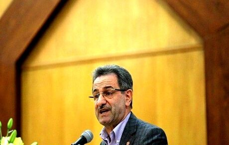 استاندار تهران: انتقال پایتخت راهکار حل مشکلات آن نیست