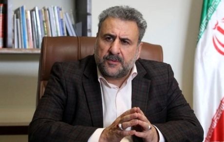 
فلاحت‌پیشه: مسافران قبل از خروج از کشور تست کرونا دهند
