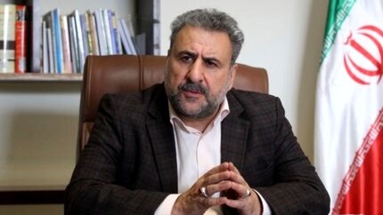 
فلاحت‌پیشه: مسافران قبل از خروج از کشور تست کرونا دهند

