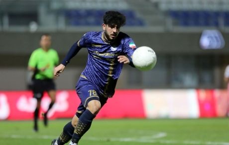 پرسپولیس به دنبال بازیکن گل‌گهر سیرجان