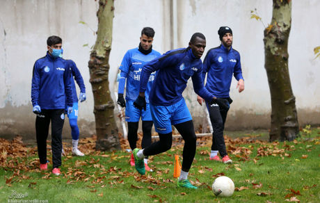 شوک به استقلال، شیخ دیاباته باز هم مصدوم شد