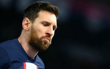 خبرنگار اسپانیایی: مسی به بارسلونا باز خواهدگشت