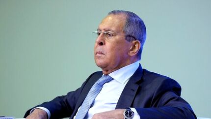 لاوروف: از اظهارات بایدن درباره توقف مداخله در امور کشورها استقبال می‌کنیم