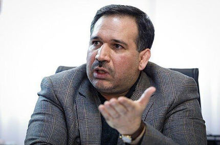 شمس‌الدین حسینی: حاجی‌بابایی کنار نمی‌کشد