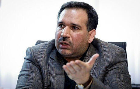شمس‌الدین حسینی: حاجی‌بابایی کنار نمی‌کشد