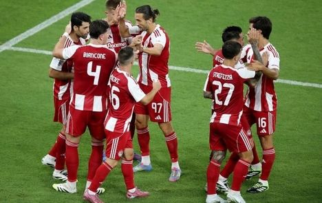 طارمی گل زد، المپیاکوس برد