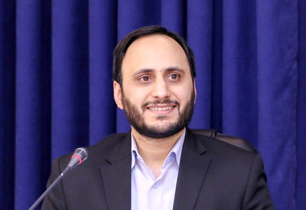 بهادری جهرمی: «ایستادیم و پیش رفتیم» رمز عبور از حوادث بزرگ است