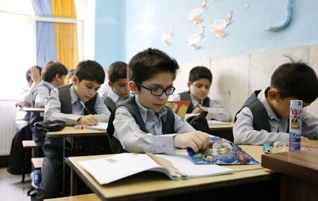 مدارس فردا ساعت ۱۰ صبح بازگشایی می‌شوند