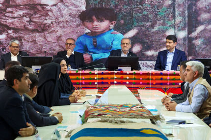 پزشکیان: اگر امروز مشکلی وجود دارد مقصر ما هستیم / هیچ قدرتی نمی‌تواند جامعه را تسلیم کند