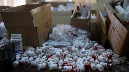 کشف آمپول‌های ضد سرطان خارجی قاچاق به ارزش ۳۰ میلیارد ریال در شهرضا