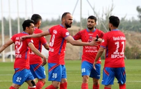 سرقت از بازیکنان نساجی در اردوی ترکیه