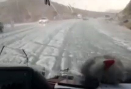 بارش برف در گردنه قوشچی