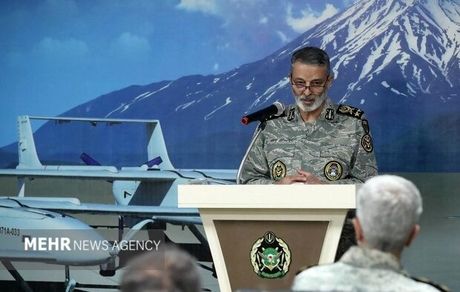 سرلشکر موسوی: ارتقای توان پهپادی ما توقف‌ ناپذیر است